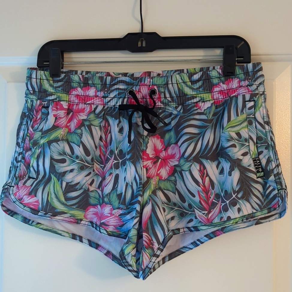 Brand New Salt Life Aqua Trunks Medium